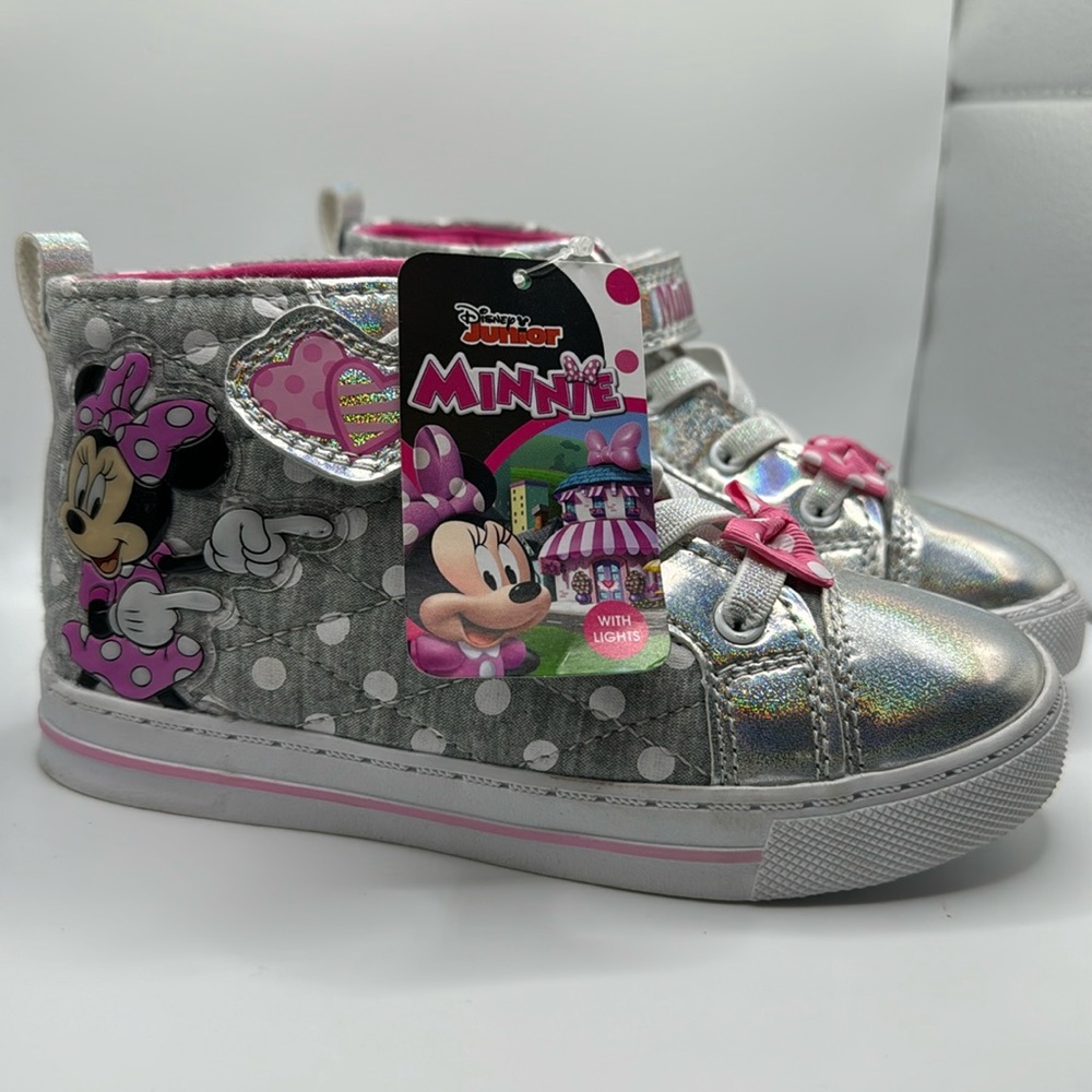NWT Disney Junior Light-up Minnie Mouse High Top Sneakers Size 12